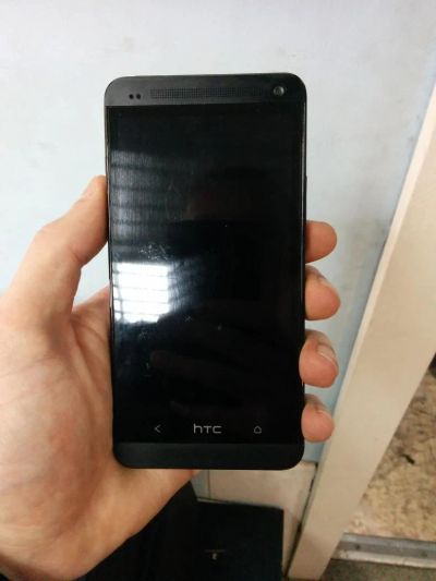Лот: 5093391. Фото: 1. HTC ONE Dual Sim 32gb. Смартфоны