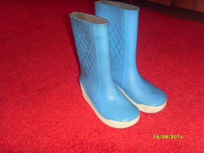 Лот: 4394940. Фото: 1. резиновые сапоги 18 см. Сапоги