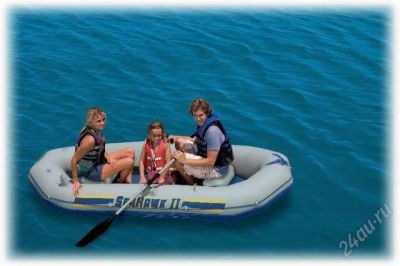 Лот: 1727489. Фото: 1. Надувня 3х местная лодка INTEX... Красноярск