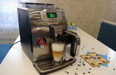 Лот: 4806187. Фото: 1. Б/У Кофемашина Saeco Intelia HD87... Чайники, кофемашины, кулеры