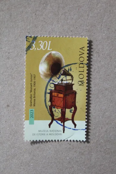 Лот: 25882901. Фото: 1. Марки с конвертов. Молдова. С... Марки