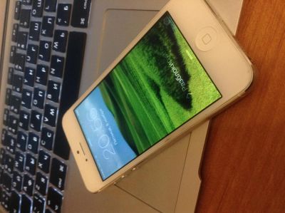 Лот: 3375633. Фото: 1. iPhone 5 16GB white отличное состояние... Смартфоны