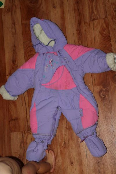 Лот: 6553447. Фото: 1. Комбинезон 80 см, но носили в... Верхняя одежда