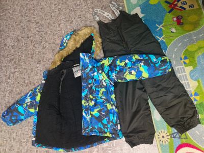 Лот: 25889908. Фото: 1. Костюм зимний Huppa размер 110... Костюмы, пиджаки, комбинезоны