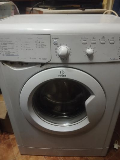 Лот: 25898709. Фото: 1. Стиральная машина indesit. Стиральные машины
