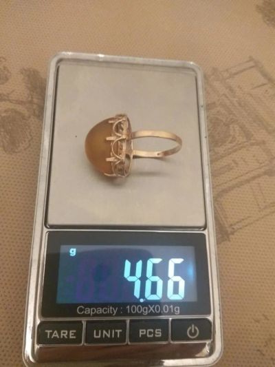 Лот: 10942837. Фото: 1. Золотое кольцо с янтарем. Кольца, перстни