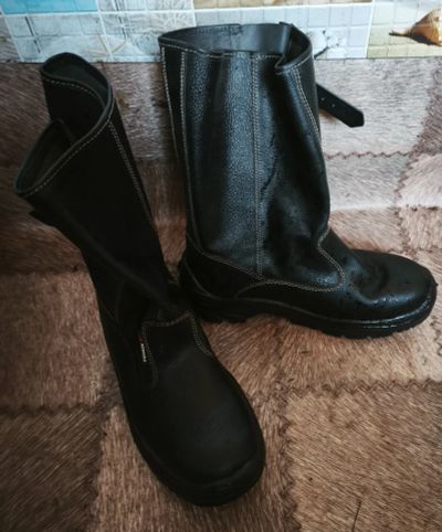 Лот: 25763388. Фото: 1. Кирзовые сапоги новые. Сапоги, полусапоги