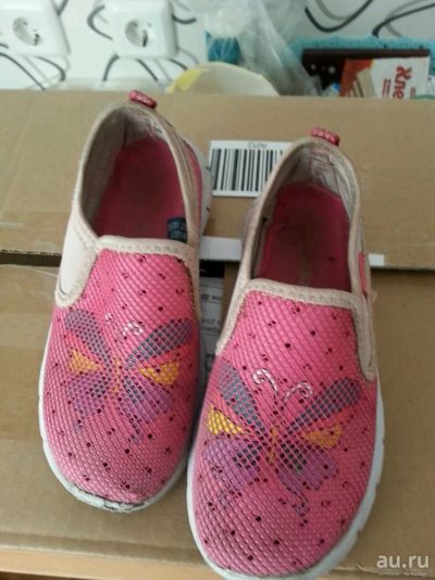 Лот: 9350438. Фото: 1. Тапочки для девочки. Туфли