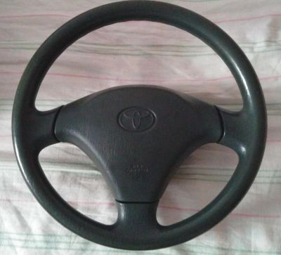 Лот: 4284325. Фото: 1. Руль Toyota Carina. Салон