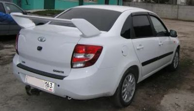 Лот: 18212521. Фото: 1. Спойлер, Лада Гранта, ВАЗ 2190... Детали тюнинга