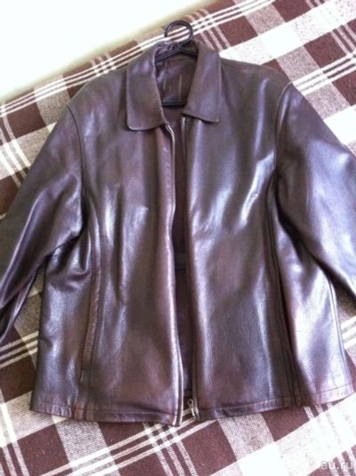 Лот: 9443855. Фото: 1. Куртка кожаная б/у в хорошем состоянии. Верхняя одежда
