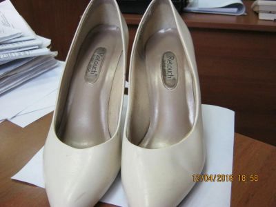 Лот: 7309127. Фото: 1. туфли белые. Туфли