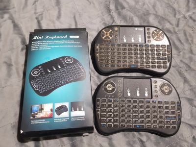 Лот: 19341978. Фото: 1. Беспроводная мини клавиатура. Клавиатуры и мыши