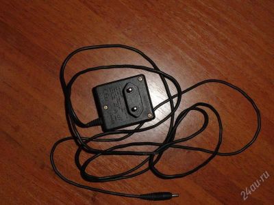 Лот: 1373038. Фото: 1. Сетевое зарядное устройство с... Зарядные устройства, блоки питания, адаптеры сетевые для смартфонов