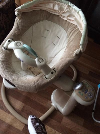 Лот: 8786540. Фото: 1. Graco Sweetpeace укачивающий центр... Ходунки, прыгунки, качели