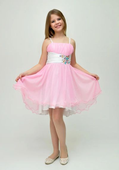 Лот: 6633792. Фото: 1. Платье очень красивое розовое. Платья, сарафаны