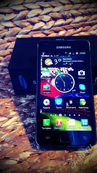 Лот: 2675935. Фото: 1. Samsung GT-I9100 Galaxy S II. Смартфоны
