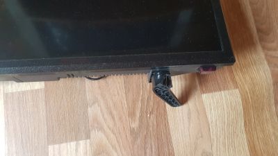 Лот: 16153008. Фото: 1. Телевизор 32. Телевизоры