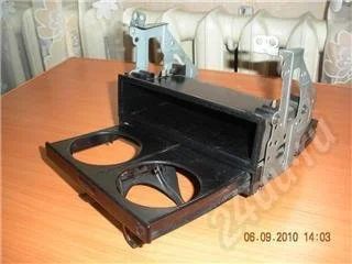 Лот: 500998. Фото: 1. полочка с тойоты с выдвижными... Салон