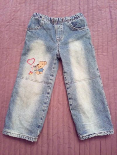 Лот: 6157027. Фото: 1. Утепленные джинсы на 4-5 лет. Брюки, шорты, джинсы