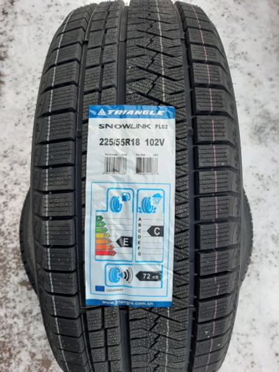 Лот: 25889582. Фото: 1. 225/55 R18 102V Triangle PL02... Шины