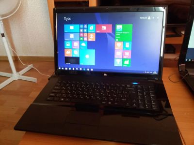 Лот: 7677122. Фото: 1. Ноутбук DNS, 17.3 дюйма, проц... Ноутбуки