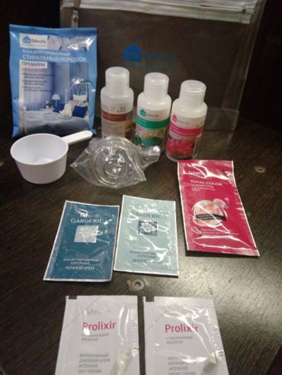 Лот: 12879206. Фото: 1. Набор пробников Faberlic (11 шт... Другое (красота и здоровье)