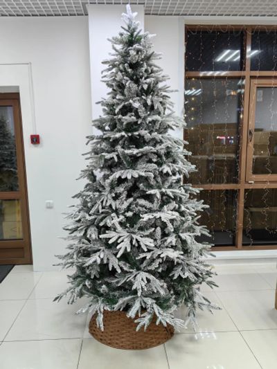 Лот: 25886796. Фото: 1. Елка искусственная литая + ПВХ... Ёлки новогодние