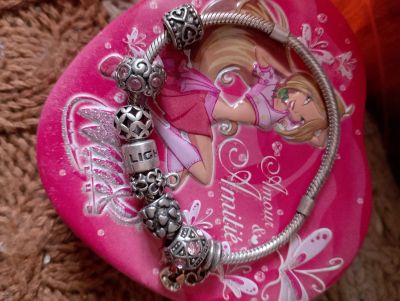 Лот: 25884841. Фото: 1. Браслет Пандора в подарочной коробочке. Браслеты