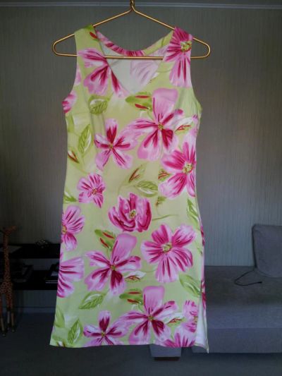 Лот: 5264456. Фото: 1. Платье футляр. Размер 44- 46. Платья