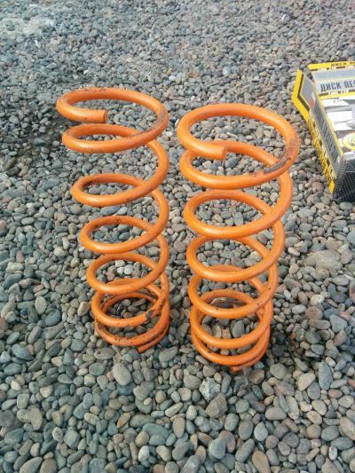 Лот: 11312651. Фото: 1. Пружины ваз 2108/10/ Приора задние... Ходовая, подвеска, рулевое управление