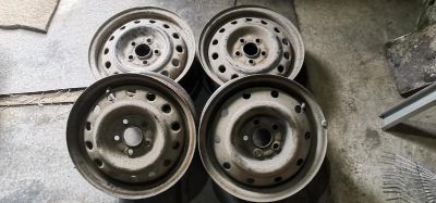 Лот: 18157556. Фото: 1. Диски. Диски