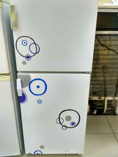 Лот: 11919094. Фото: 1. Холодильник (эконом) бирюса б-22... Холодильники, морозильные камеры