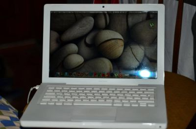 Лот: 3721758. Фото: 1. apple macbook 13,3" white core... Ноутбуки