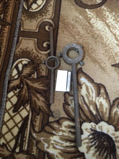 Лот: 16186730. Фото: 1. Два держателя под плашки. Ручной инструмент