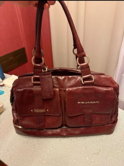 Лот: 25888433. Фото: 1. Сумка Piquadro из натуральной... Сумки