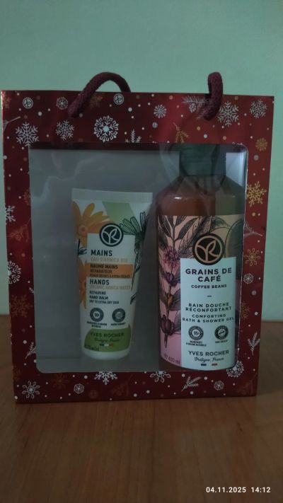 Лот: 25899611. Фото: 1. Ив Роше Новогодний подарок. Гель... Подарки на Новый год