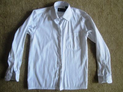 Лот: 4491174. Фото: 1. рубашка белая 146-150рост. Рубашки, блузки, водолазки