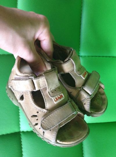 Лот: 8004221. Фото: 1. Сандали девочка/мальчик натуральная... Сандалии
