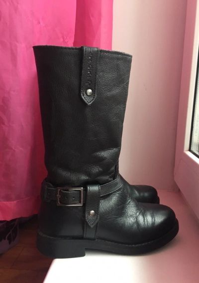 Лот: 14556589. Фото: 1. Сапожки Zara. Сапоги