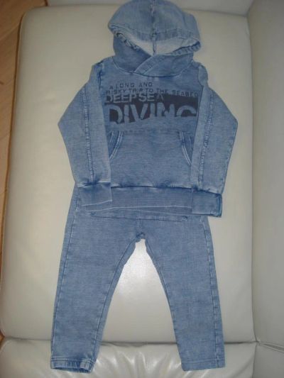 Лот: 10842278. Фото: 1. Классный трикотажный костюм для... Костюмы, пиджаки, комбинезоны