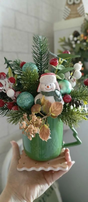 Лот: 25887243. Фото: 1. Новогодняя композиция " Снеговичок... Авторские куклы, игрушки, поделки