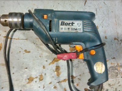 Лот: 4142885. Фото: 1. Дрель ударная Борт. Электроинструмент