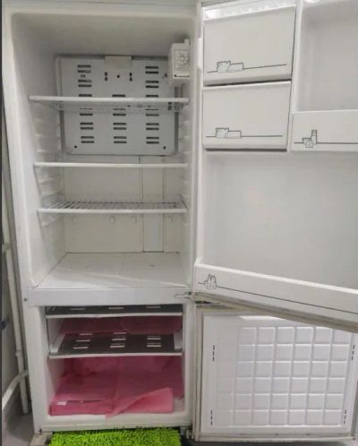 Лот: 19570116. Фото: 1. холодильник Бирюса 18с. Холодильники, морозильные камеры