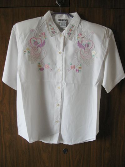 Лот: 20661868. Фото: 1. Рубашка хлопок белая с вышивкой... Блузы, рубашки