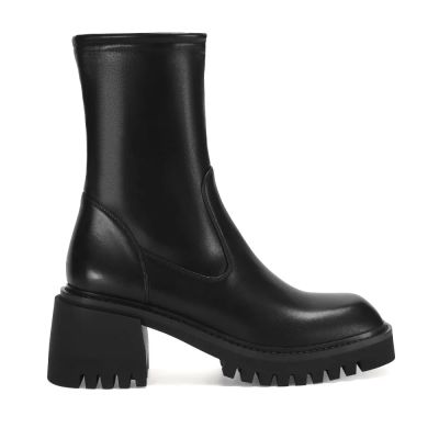 Лот: 24067841. Фото: 1. Полусапоги EKONIKA PREMIUM. Ботильоны, полусапожки