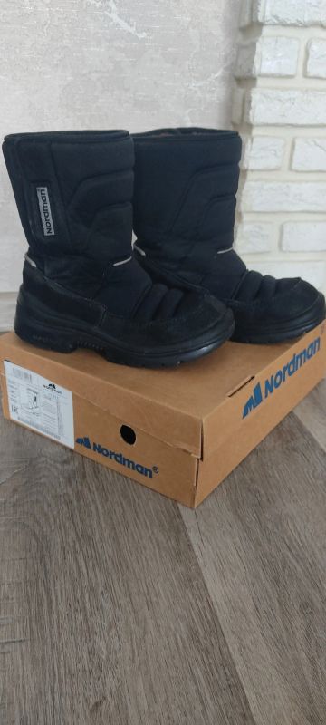 Лот: 18109606. Фото: 1. Валенки Nordman. Валенки, угги, унты