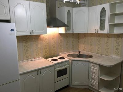 Лот: 8962823. Фото: 1. Белый классический кухонный гарнитур. Кухонные гарнитуры