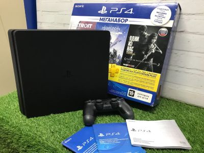 Лот: 17214765. Фото: 1. Игровая приставка Sony PlayStation... Игры для консолей