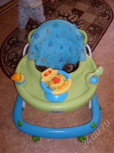 Лот: 710117. Фото: 1. ходунки. Другое (дети растут)